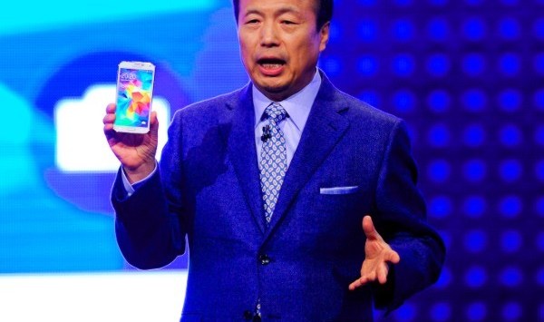 Samsung shake-up: JK Shin is staying, but app development is getting outsourced to the US and ChatOn is gone