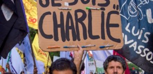 Charlie Hebdo hats and shirts: Melbourne family trust applies for ‘Je suis Charlie’ trademark in wake of tragedy