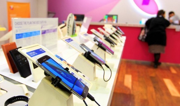 Telstra changes excess use charges and increases data allowances on business bundles