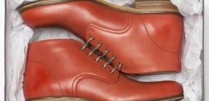 Munro family buys $20 million retail chain Mountfords Shoes