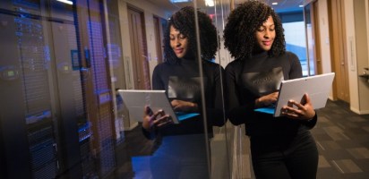 Woman-of-colour-working